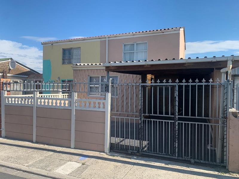 3 Bedroom Property for Sale in Beacon Valley Western Cape